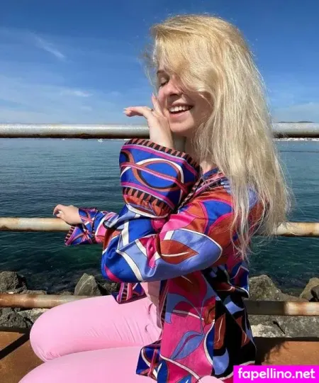 Rosie Titties OnlyFans Thumbnail #jIcCvZ9sVQ