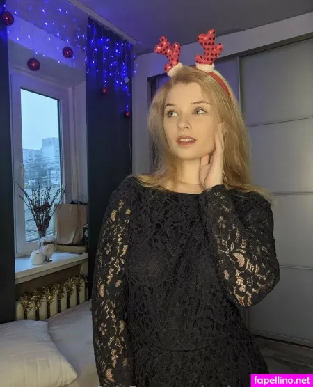Rosie Wettie 1 OnlyFans Thumbnail #9woK0EE5Hb