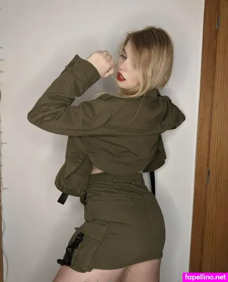 Rosie Wettie OnlyFans Thumbnail #N8eYbWLRZG
