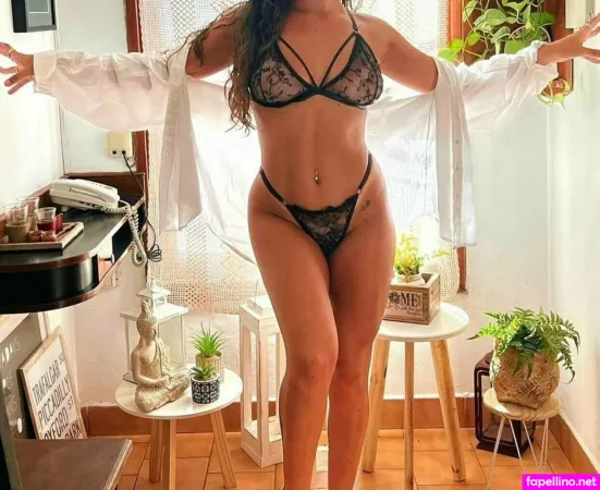 Rosie Wettie OnlyFans Thumbnail #XiXjc3qUdl