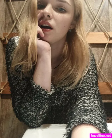Rosie Wettie OnlyFans Thumbnail #iZaNJGMRi5