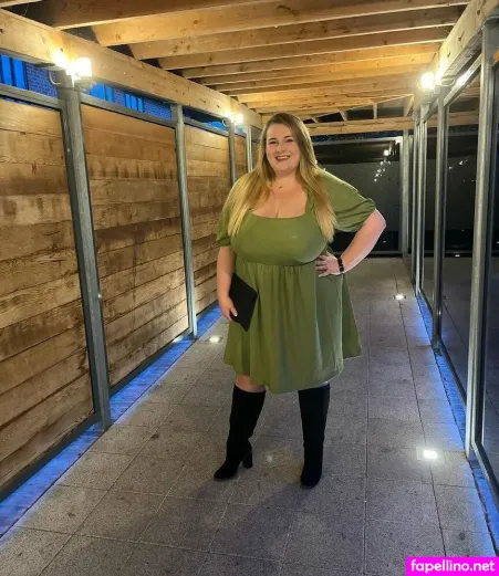 Rosie Wise 1 OnlyFans Thumbnail #5tfSya4klR