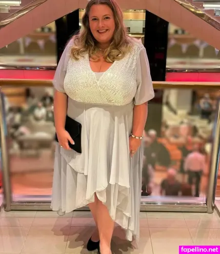 Rosie Wise 1 OnlyFans Thumbnail #ZJ6U9eAdid