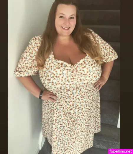 Rosie Wise 1 OnlyFans Thumbnail #jGH1HUnt02