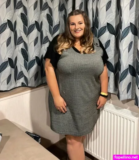 Rosie Wise 1 OnlyFans Thumbnail #uaABZUvtLG