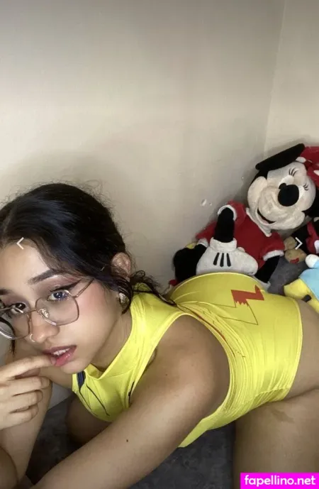 Rosiebaee OnlyFans Thumbnail #j0zpTFTguY