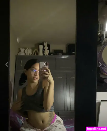 Rosiebaee OnlyFans Thumbnail #yxughZdq9Y