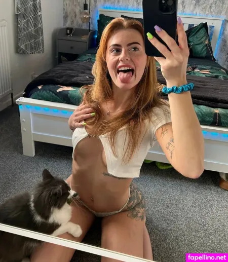 Rosiebaker OnlyFans Thumbnail #sm4oHZNLXi