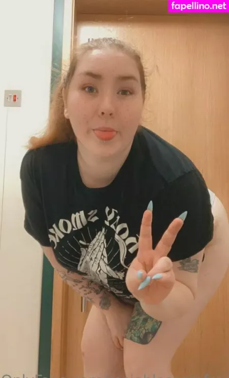 Rosieblossomfree OnlyFans Thumbnail #SeczyugNOF