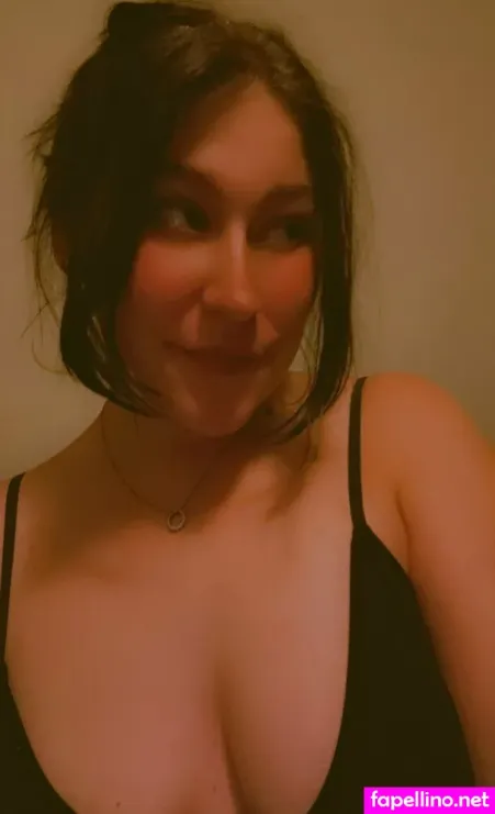 Rosiedabs69 OnlyFans Thumbnail #PlPiS9J9UB