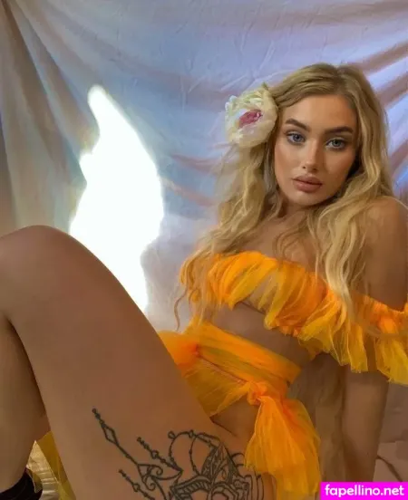 Rosieeharper OnlyFans Thumbnail #iCPKN0vCxG