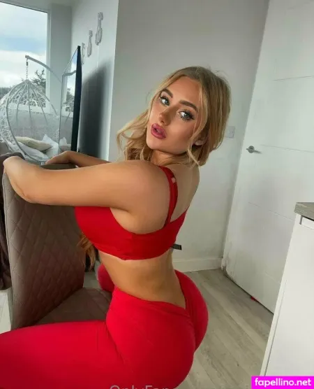 Rosieeharper OnlyFans Thumbnail #miwaUQUHTo