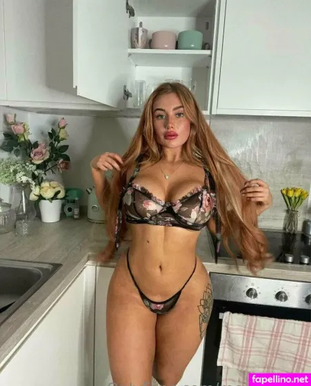 Rosieeharper OnlyFans Thumbnail #vqbDSvWrAt