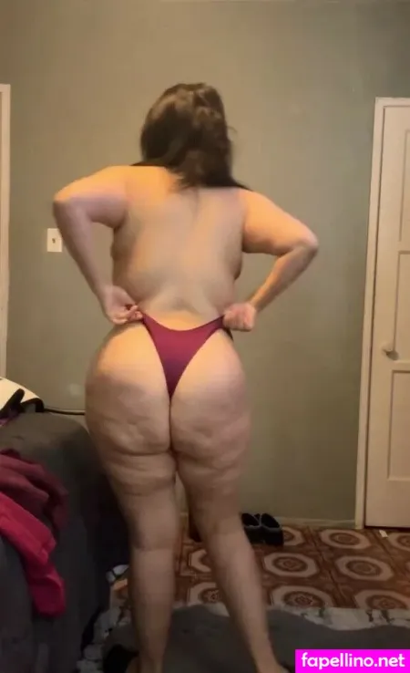 Rosieelena07 OnlyFans Thumbnail #FcvWudOcM2