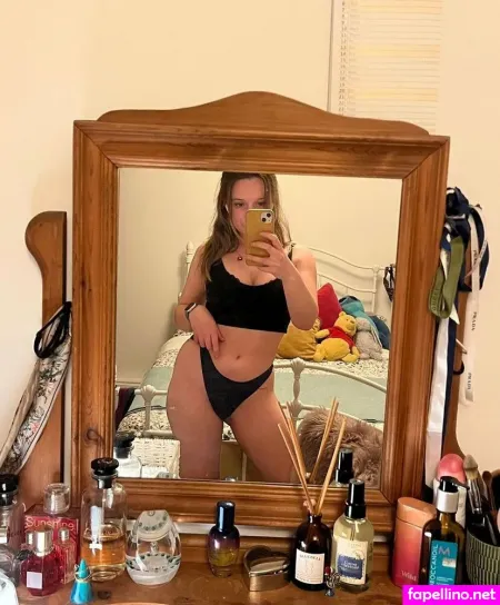 Rosieesunday OnlyFans Thumbnail #tbcIPNZTmQ