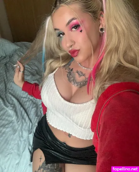 Rosieholt OnlyFans Thumbnail #ohXifVaTRu