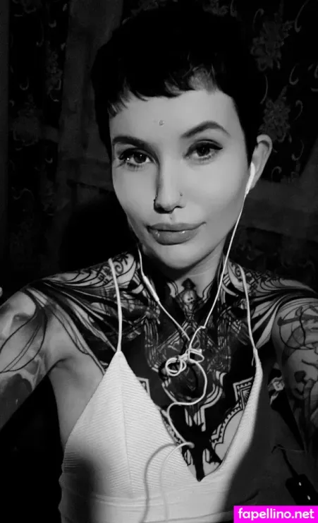 Rosielouve OnlyFans Thumbnail #eDgL8j0L15