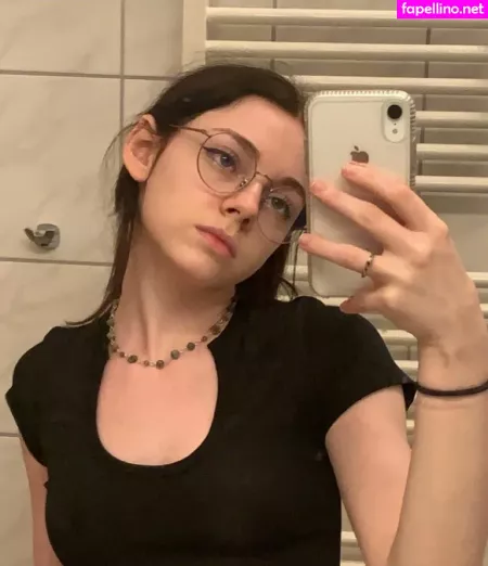 Rosiemx X OnlyFans Thumbnail #QeHBaXzrPY