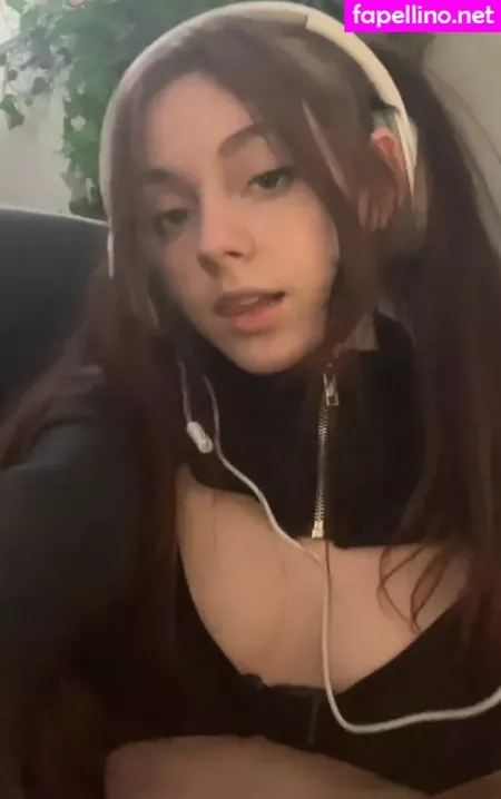 Rosiemx X OnlyFans Thumbnail #XR8FjXkSDX