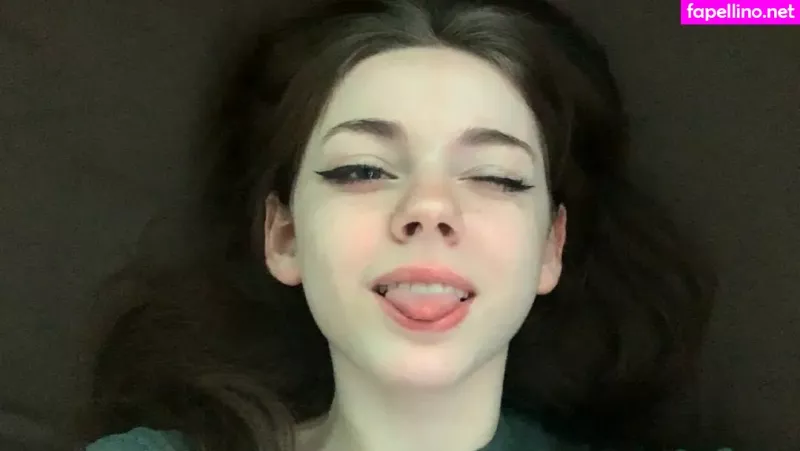 Rosiemx X OnlyFans Thumbnail #pAShVB2x7M