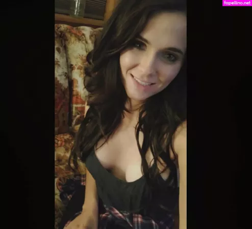 Rosieposie1317 OnlyFans Thumbnail #lLtcVJ1OJA