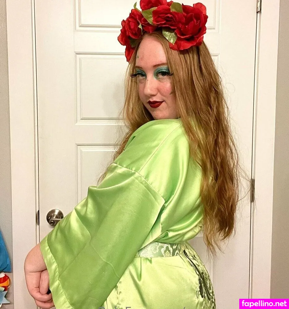 rosies_cosplays, rosiescosplays Nude Leaked OnlyFans Photo #0eNh0HMlD8