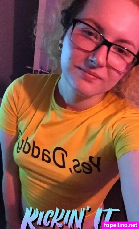 Rosiethornx OnlyFans Thumbnail #qovf61ZR9b