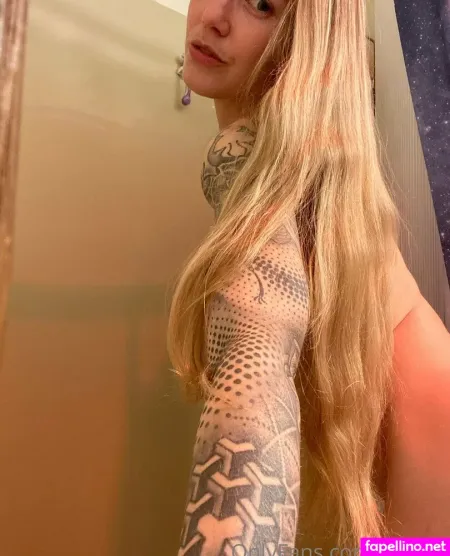 Rosifox OnlyFans Thumbnail #lt79b0WnjE