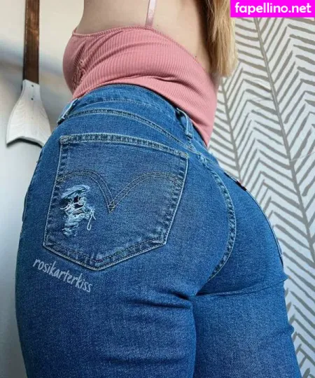 Rosikarterkiss OnlyFans Thumbnail #CqRww0KPTi