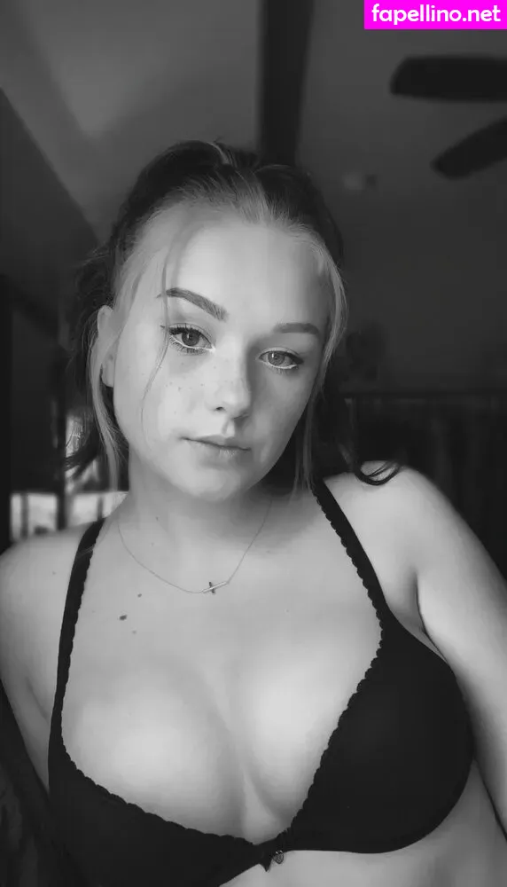 rosikarterkiss Nude Leaked OnlyFans Photo #E9CEEWXdRF