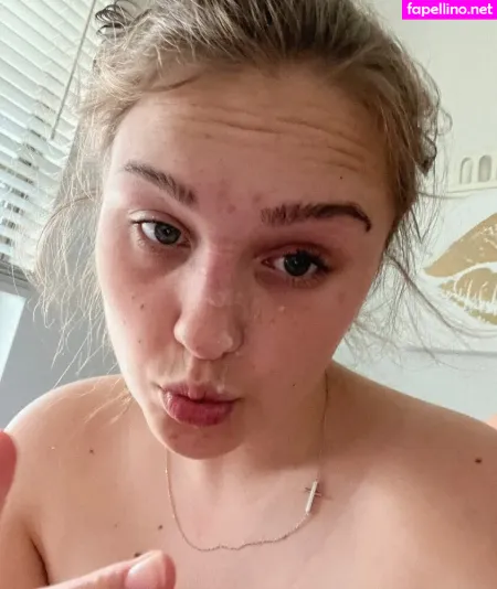 Rosikarterkiss OnlyFans Thumbnail #dYrPFVLnmz