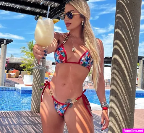 Rosire Platias OnlyFans Thumbnail #WCdIrHHeAd