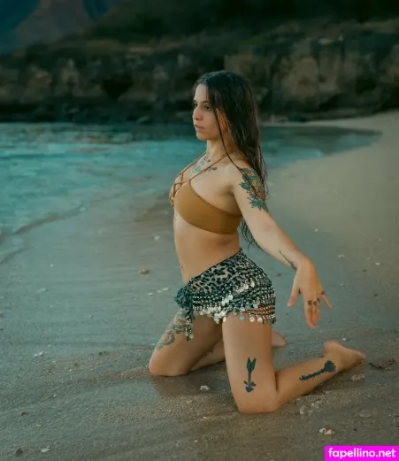 Roslynroseofficial OnlyFans Thumbnail #6y3qtJ7wAg