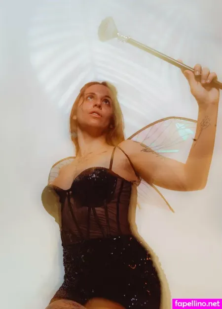 Roslynroseofficial OnlyFans Thumbnail #ZpFwwTv6S0