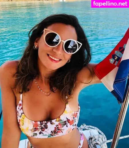 Rossella Fiamingo OnlyFans Thumbnail #IcHTzyXqBR