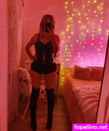 Rossmeii OnlyFans Thumbnail #OZWyAOzbSK