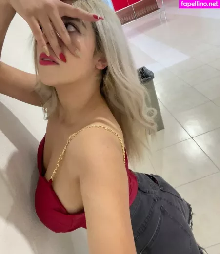 Rosy Rous OnlyFans Thumbnail #9g7lzeR0Nx