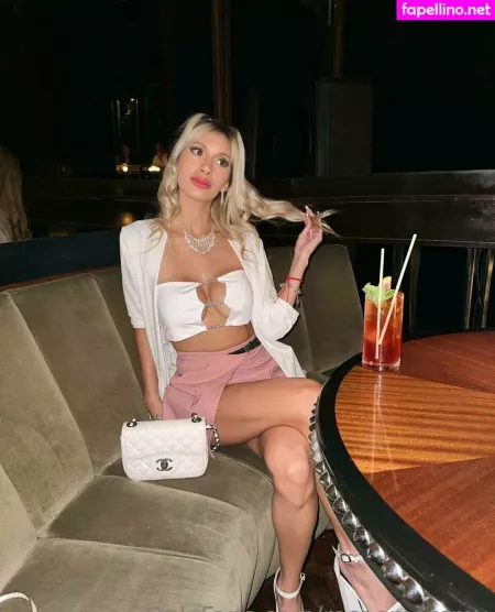 Rosy Stars OnlyFans Thumbnail #eH2XncCFhE