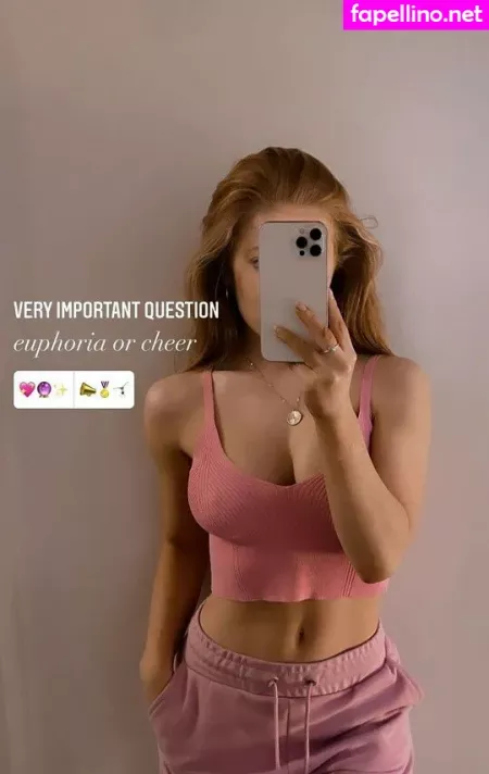 Rosyshimmer OnlyFans Thumbnail #dPN9z1lLgI