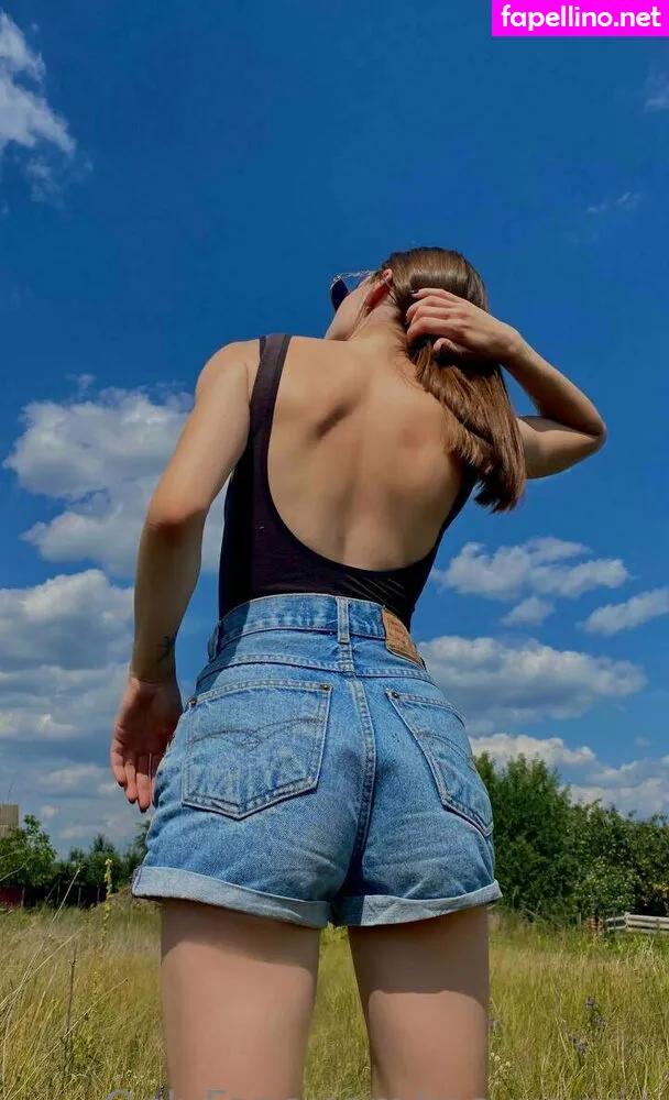 rosyxoxvip, royaltyvip_ Nude Leaked OnlyFans Photo #Qvn5sgFfV3