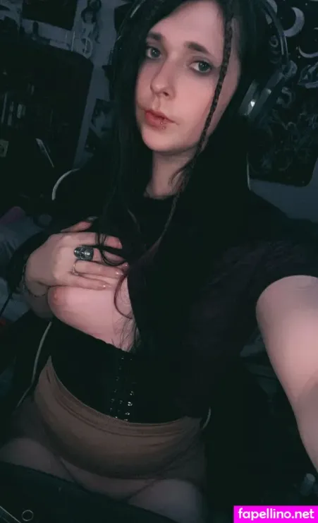 Rottenrea OnlyFans Thumbnail #yZ8Si3qxT4