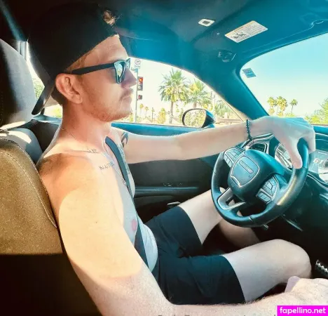 Rough Ginger 1 OnlyFans Thumbnail #TQI9D9m1H9