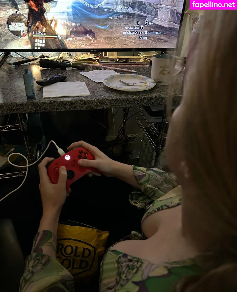gaming disorder pawg, hideokojima, roun_sa_ville Nude Leaked OnlyFans Photo #GweDgfUJs6
