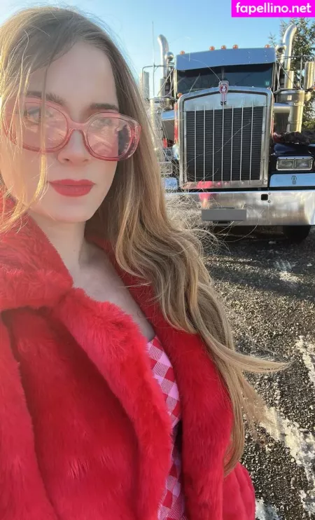 Roun Sa Ville OnlyFans Thumbnail #irzqIX5EpN