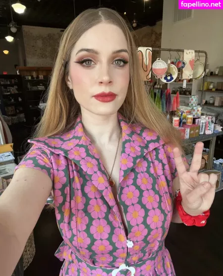 Roun Sa Ville OnlyFans Thumbnail #uGT7bfjIuc