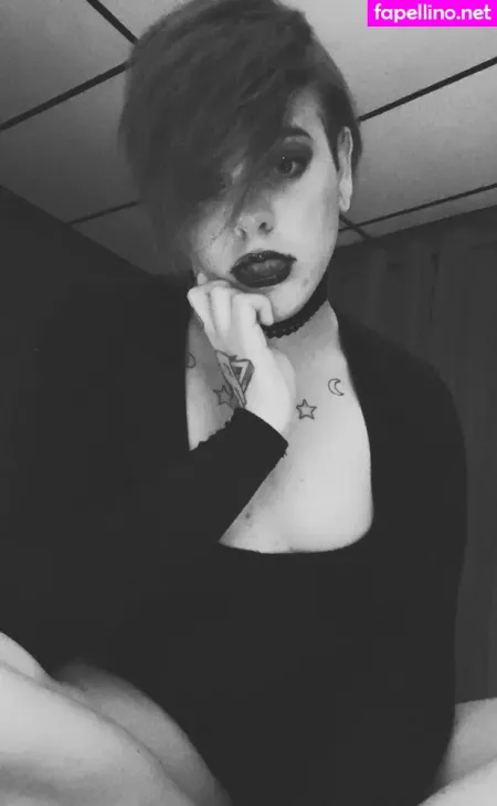 Rowan OnlyFans Thumbnail #wkl3XQqfV1