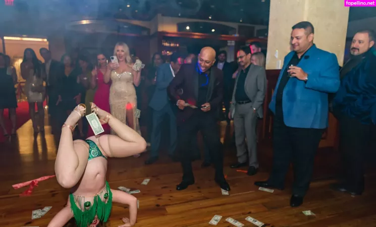 Rowanfox OnlyFans Thumbnail #d1STPYdZv3