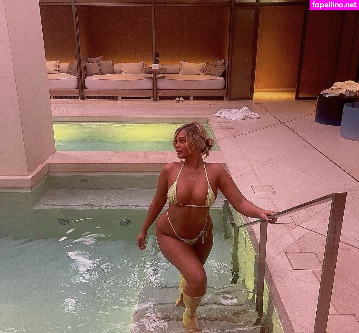 rowenaviolet, rowenavioleth Nude Leaked OnlyFans Photo #HItDIqjaxJ