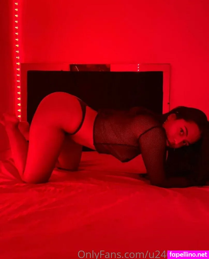 roxana_c00, roxana_c007 Nude Leaked OnlyFans Photo #8sEynnUInF