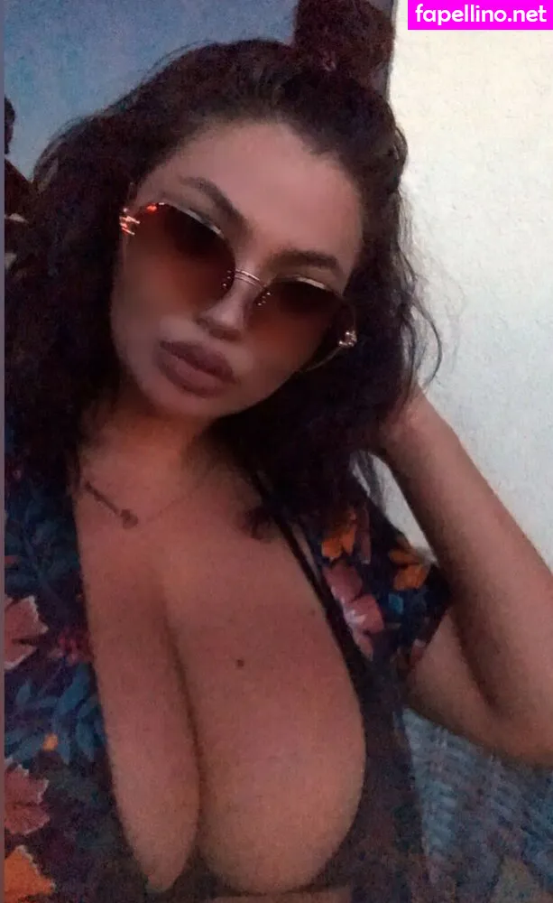 Roxana Elena Nude Leaked OnlyFans Photo #1N4lTMsFgn